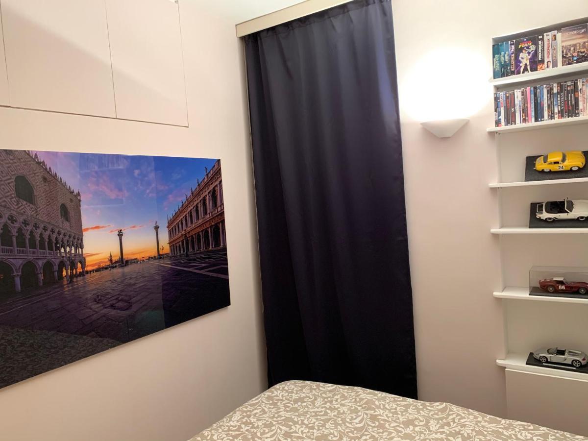 Very Central Suite Apartment With 1Bedroom Next To The Underground Train Station Monaco And 6Min From Casino Place Ngoại thất bức ảnh